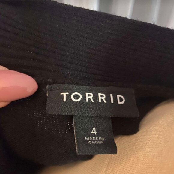 Torrid size 4 Super Soft Plush Duster Open Front-= Black - Picture 8 of 8